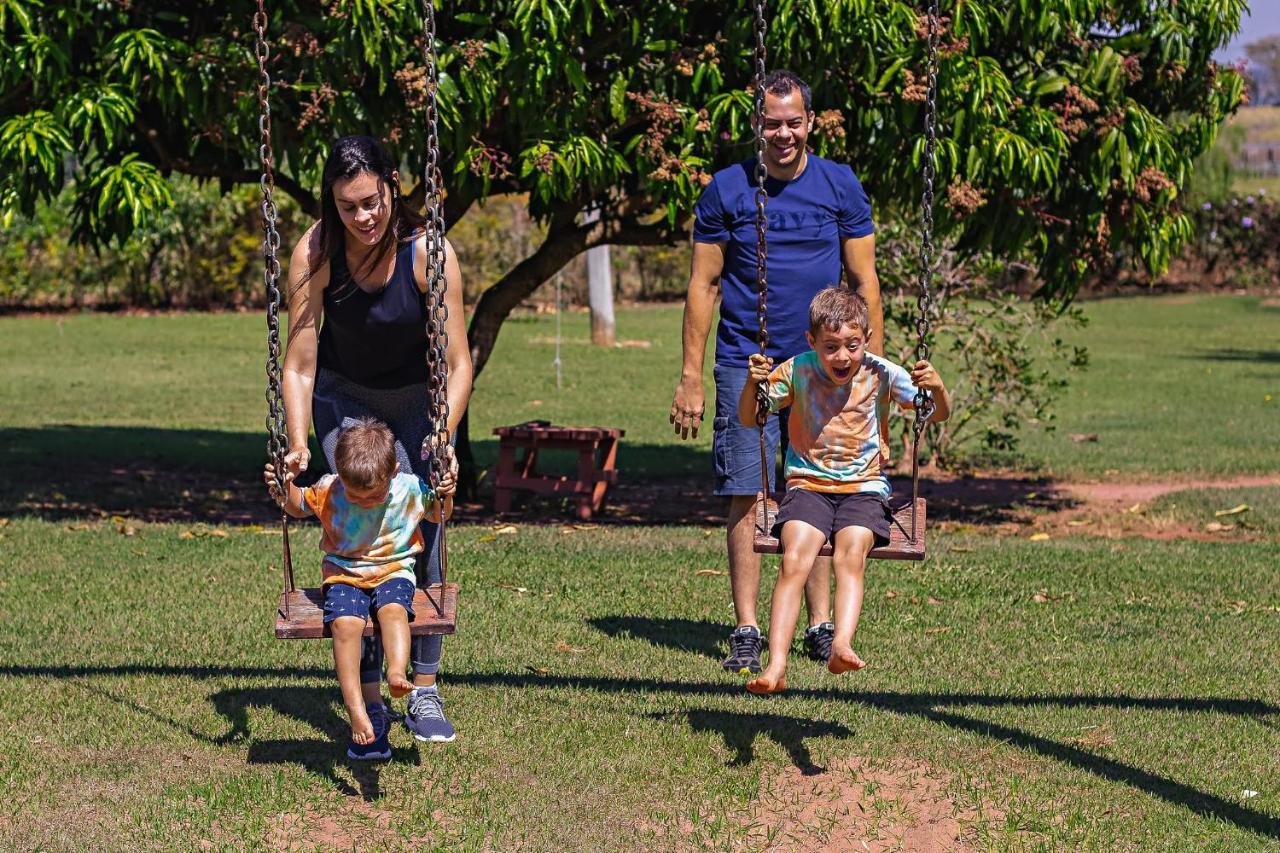 Pousada Pe Na Terra Brotas Exterior foto